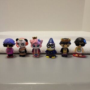 Ryan's World 6 action figures‎